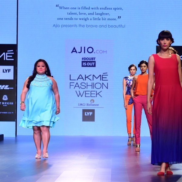 sunny leone, helen, bharti singh, laxmi narayan tripathi, suman sharma, lfw summer resort, fashion breaking stereotypes, Lakme Fashion Week 2016 , Lakme Fashion Week 2016 photos, Lakme Fashion Week 2016 gallery