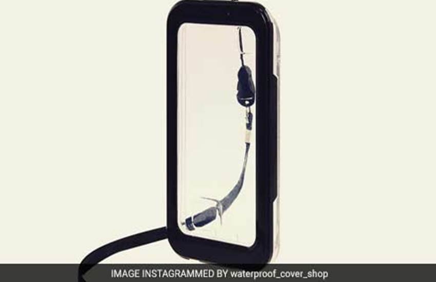 Gadgets, Gadgets news, travel Gadgets, travel friendly Gadgets, Waterproof phone covers, phone covers, Headphones, selfie stick, Polaroid Camera, tablet, smartphone, Fitness band, bluetooth portable speaker, power bank, top travel gadgets, Tech news, latest gadgets news, Portable Fan, polarid camera