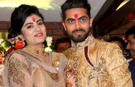 ravindra jadeja, rivaba solanki, jadeja to marry solanki, riva solanki, ravindra jadeja rivaba solanki, ravindra jadeja marriage, rivaba solanki marriage, ravindra jadeja wife, rivaba solanki, jadeja marriage, jadeja wedding, gujarat lions, ravindra jadeja audi, 95 rupess audi, audi gift to jadeja, jadeja car, रवींद्र जडेजा, रीवाबा सोलंकी, जडेजा ऑडी कार, जडेजा मंगेतर, रवीन्‍द्र जडेजा शादी