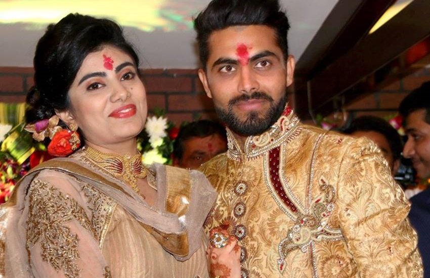 ravindra jadeja, rivaba solanki, jadeja to marry solanki, riva solanki, ravindra jadeja rivaba solanki, ravindra jadeja marriage, rivaba solanki marriage, ravindra jadeja wife, rivaba solanki, jadeja marriage, jadeja wedding, gujarat lions, ravindra jadeja audi, 95 rupess audi, audi gift to jadeja, jadeja car, रवींद्र जडेजा, रीवाबा सोलंकी, जडेजा ऑडी कार, जडेजा मंगेतर, रवीन्‍द्र जडेजा शादी
