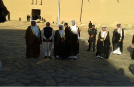 narendra modi visits the Masmak Fortress, modi in Masmak Fortress, Masmak Fortress riyadh, modi in riyadh, saudi arabia Masmak Fortress