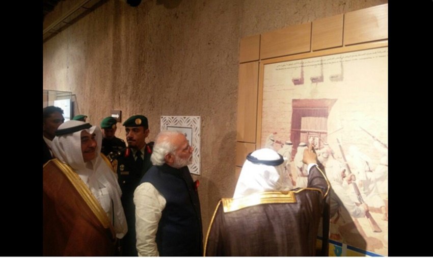 narendra modi visits the Masmak Fortress, modi in Masmak Fortress, Masmak Fortress riyadh, modi in riyadh, saudi arabia Masmak Fortress