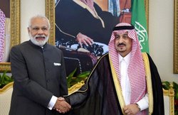 सऊदी अरब की यात्रा पर पहुंचे पीएम मोदी, सुरक्षा-आतंकवाद-सामरिक भागीदारी पर रहेगी नज़र