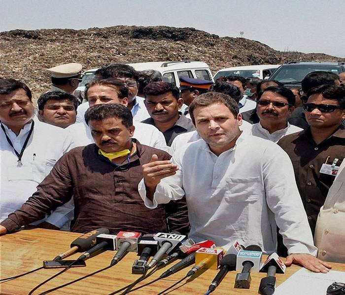 Dewar dumping ground, dumping ground, Maharashtra, Mumbai, Rahul Gandhi, swachh bharat abhiyan , conggress, rahul gandi mumbai visit, rahul gandi narendra mdoi, bjp mumbai fire news, smog mumbai, Mumbai, Deonar, nasa satellite images, nasa satellite news, देवनार आग, मुंबई स्‍मॉग, नासा सैटेलाइट, नासा की तस्‍वीरें"NASA ने जारी की मुंबई के देवनार में लगी आग की सैटेलाइट इमेज