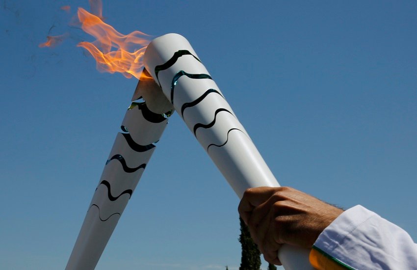 Rio Olympics Flame, Rio Olympics Flame Torch, Rio Olympics Torch, Rio Olympics Greece, Rio Olympics Temple of Hera, Rio Olympics Flame Olympia, Rio Olympics Flame Greece, IOC, Thomas Bach, rio olympics torch 2016