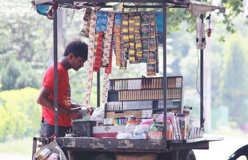 Tobacco, AAP Government, Health Ministry, Delhi Government, Central Government, Tobacco ban, Tobacco Advertising, Union Health Ministry, Union Government