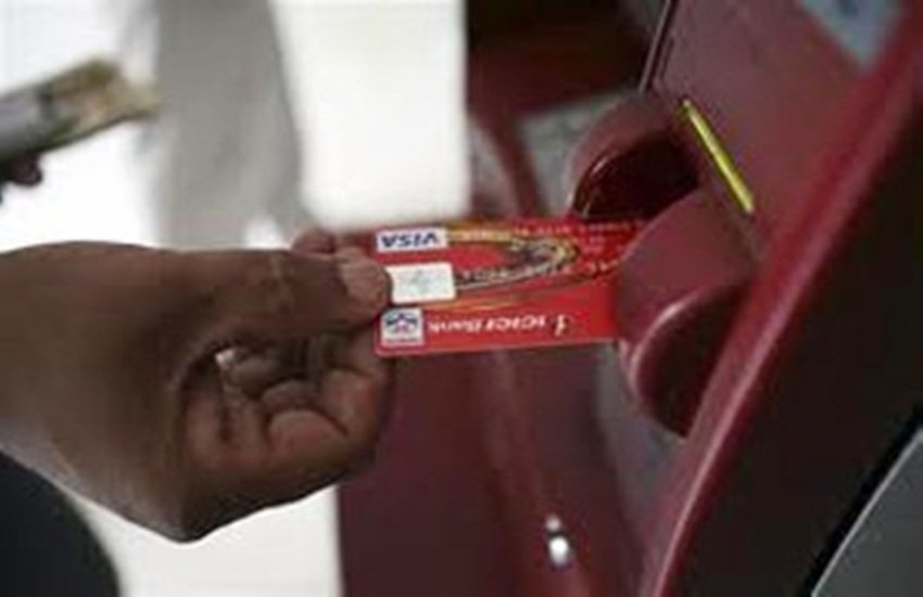 ATM Withdrawal, Fake Currency dispenses from ATM, RBI New Rule, FIR for Fake currency, reserve Bank Of India, Rule for Fake Currency, Indian Banks
