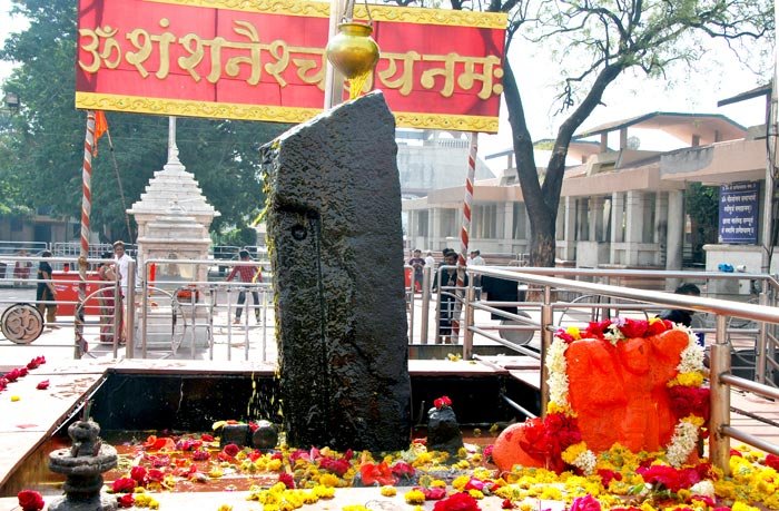 Tradition and authority, jansatta opinion, jansatta editorial, shani shingnapur