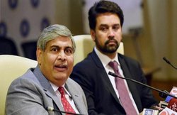 पवार, श्रीनिवासन के लिए दरवाजे बंद, ठाकुर को छोड़ना होगा एचपीसीए
