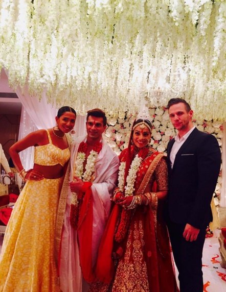 bipasha basu, karan singh grover, bipasha basu wedding, bipasha basu bride, bipasha basu bengali bride, bipasha basu wedding photos, bipasha karan marriage, bipasha karan, bipasha karan wedding, bipasha karan wedding updates, bipasha karan wedding pics, bipasha karan wedding today, entertainment news