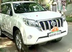Yeddyurappa, Rs 1 crore SUV, Drought-hit area, Murugesh R Nirani, कर्नाटक विधानसभा चुनाव, सिद्धारमैया, मंहगी एसयूवी, Karnataka assembly, Bengaluru,