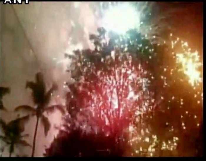 kerala, kerala temple fire, kollam paravoor, kollam temple fire, Puttingal Devi temple fire, Paravur temple fire, kerala temple fire updates, india news, kerala news, latest news