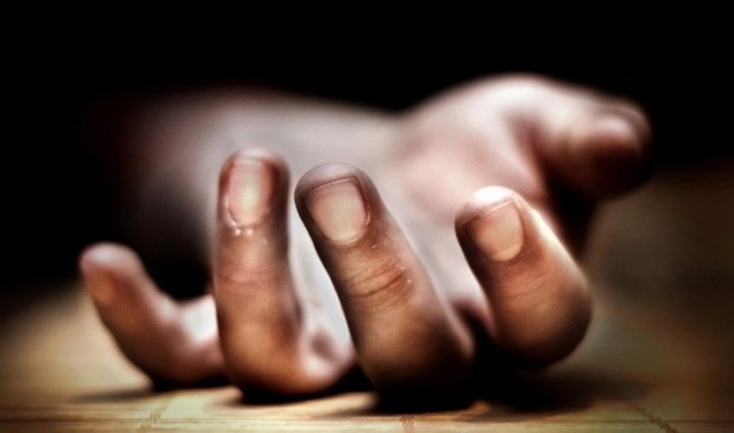 A young man, beaten, death, New Delhi, Kamla Nagar area, man to death in New Delhi Kamla Nagar area, Mobile Things to Steal, Mobile, Steal