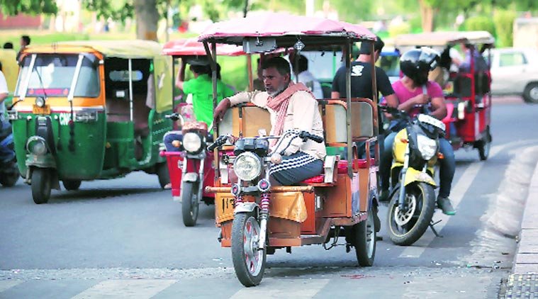 NEW DELHI, DELHI GOVERNMENT, manish sisodia, , AAP PARTY , AAP GOVERNMENT , CM ARVIND KEJRIWAL, e rickshaw recharge station,