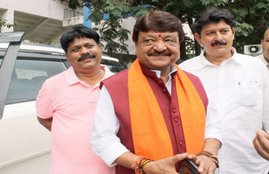 Kailash vijayvargiya, Indore, BJP, Madhya pradesh, Diwali, Diwali 2017, Diwali puja vidhi, Diwali puja shubh muhurat, Diwali puja vidhi in hindi, Diwali puja muhurat, Diwali puja, Diwali puja time, Diwali puja time 2017, Hindi news, Jansatta