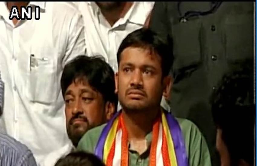 delhi university, student union, president, kanhaiya kumar, disrespected, attacked, teachers union president, nandita kumar