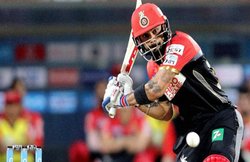 PL 2016, GL vs RCB: कोहली के शतक के बावजूद गुजरात लायंस को हाथों आरसीबी को मिली मात