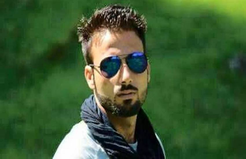 handwara, army firing, youth killed, JK jammu kashmir, kashmir, kashmir news, Nayeem Bhat, budding cricketer killed in firing, kashmir firing, handwara firing, हंदवाड़ा, जम्‍मू कश्‍मीर, नईम भट, गोलीबारी में क्रिकेटर की मौत