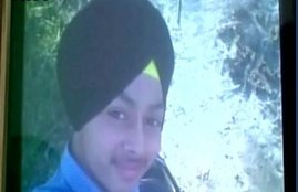 Pathankot, Pathankot boy selfie, Pathankot boy gun selfie, Pathankot boy selfie gun, Pathankot man selfie