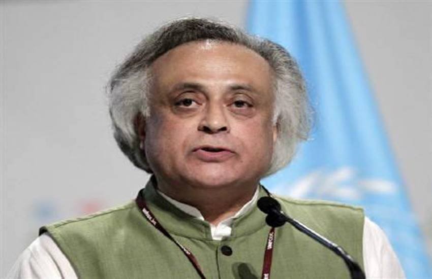 वरिष्ठ कांग्रेस नेता जयराम रमेश ।