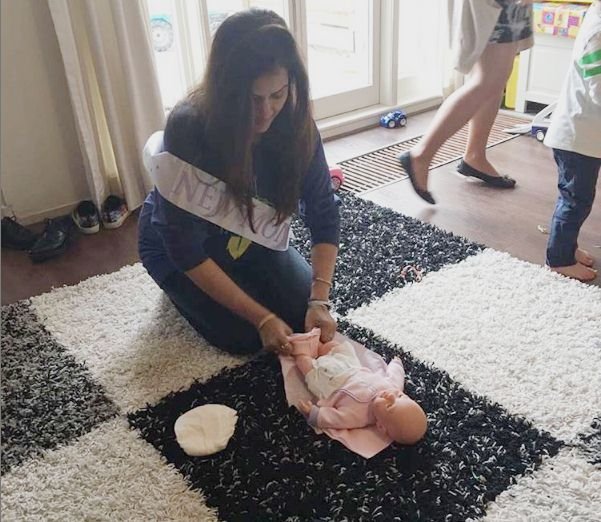 Suresh Raina, Suresh Raina wife, Suresh Raina wife baby, Suresh Raina wife photos, Suresh Raina father, Cricket, Sports Gallery, suresh raina-priyanka chaudhry, suresh raina wife, suresh raina with his wife