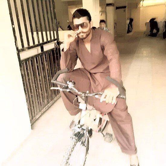 ravindra jadeja, ravindra jadeja rare pics, ravindra jadeja photos, Ravindra Jadeja marriage, Ravindra Jadeja Riva Solanki, Ravindra Jadeja wife photos, Jadeja marriage photos, Cricket, jadeja marriage photos, cricket, Ravindra Jadeja's marriage ceremony, Gujarat Lions, Rivaba Solanki, Ravindra Jadeja love story, Ravindra Jadeja wife