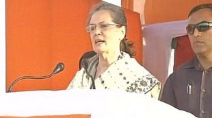 West Bengal Assembly Elections 2016, West Bengal elections, WB polls, Mamata Banerjee, Bengal CM, WB Chief minister Mamata Banerjee, PM Modi, Narendra Modi, BJP, Modi Mamata, Sonia Gandhi, Congress, TMC, Trinamool congress, Bengal news, election news, india news"