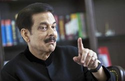 सहारा प्रमुख सुब्रत रॉय ने सुप्रीम कोर्ट में की 300 करोड़ रुपए भुगतान की पेशकश