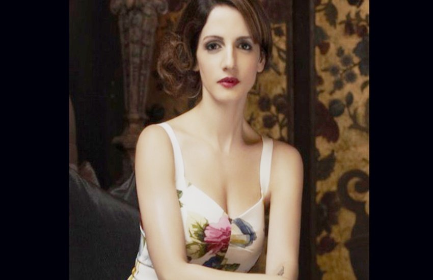 "hrithik roshan, kangana ranaut, sussanne khan, kangana, hrithik, sussanne, hrithik kangana, hrithik kangana news, hrithik kangana controversy, hrithik roshan kangana ranaut controversy, hrithik roshan news, kangana news, entertainment news