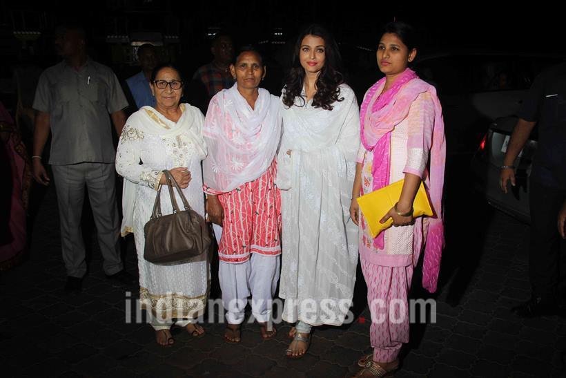 Aishwarya rai bachchan, Aishwarya rai bachchan news in hindi, sarabjit, sarabjit movie, sarabjit release date, Aishwarya rai bachchan sarabjit, sarabjit family, sarabjit mother, randeep hooda, darshan kumaar, omung kumaar, richa chadha, dalbir kaur, sukhpreet kaur, sarabjit wife, aishwarya dalbir pics, aishwarya rai pics, aishwarya pics, aishwarya sarbjit pics, sarabjit sister pics, sarabjit family pics, randeep hooda sarabjit movie, sarabjit sister dalbir kaur