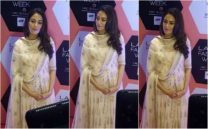 shahid kapoor, mira rajput, pregnant mira rajput, shahid, mira kapoor, shahid mira, shahid kapoor pics, mira rajput pics, shahid mira pics, shahid mira latest pics, mira rajput baby bump, mira baby bump pics, mira rajput baby bump pics, shahid mira rajput pics, shahdi mira kapoor, mira rajput news, shahid mira baby news, entertainment news, entertainment
