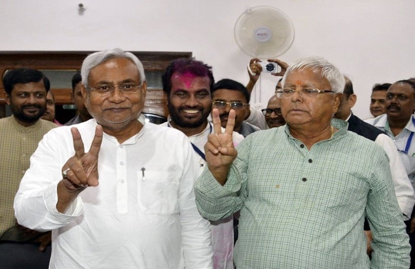 Nitish Kumar, Nitish Kumar latest news in hindi, lalu prasad yadav, lalu prasad yadav news in hidni, lalu nitish news, lalu prasad yadav nitish kumar, Bihar CM Nitish Kumar, RJD, RJD Leader Lalu Prasad yadav, Tejasavi yadav, tejasavi yadav news in hindi, RJD JDU Bihar, RJD JDU Alliances, Bihar Government 6 month, Nitish kumar government, Nitish Kumar Bihar Chief Minister, Bihar Chief Minister, RJD News, JDU News, RJD JDU