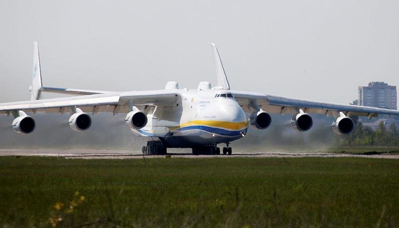 world largest plane, Antonov, antonov an-225, world biggest airoplane, world biggest aircraft