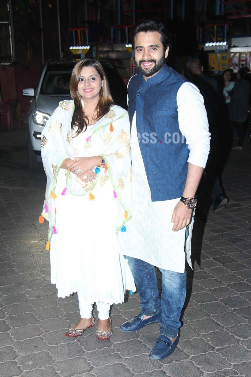 Aishwarya rai bachchan, Aishwarya rai bachchan news in hindi, sarabjit, sarabjit movie, sarabjit release date, Aishwarya rai bachchan sarabjit, sarabjit family, sarabjit mother, randeep hooda, darshan kumaar, omung kumaar, richa chadha, dalbir kaur, sukhpreet kaur, sarabjit wife, aishwarya dalbir pics, aishwarya rai pics, aishwarya pics, aishwarya sarbjit pics, sarabjit sister pics, sarabjit family pics, randeep hooda sarabjit movie, sarabjit sister dalbir kaur
