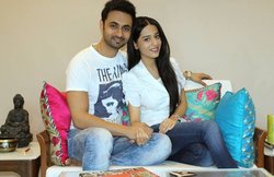 आरजे अनमोल संग एक्ट्रेस अमृता राव ने लिए सात फेरे, 7 साल से कर रही थीं डेट