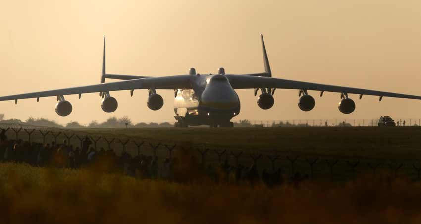 Antonov, Antonov photos, Antonov AN-225 Mriya, Antonov AN-225 Mriya photos, Largest cargo aircraft, Antonov India, Antonov aircraft India, Antonov lands in India