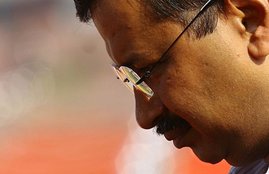 arvind kejriwal, arvind kejriwal news in hindi, arvind kejriwal thulla remark, arvind kejriwal thulla, kejriwal thulla remark, delhi court kejriwal thulla remark, delhi police kejriwal thulla remark, delhi police, delhi CM thulla remark, delhi news, Jansatta