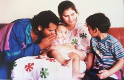 इमरान हाशमी ने शेयर की अजहरूद्दीन और उनकी पहली पत्नी नौरीन की Rare Photo