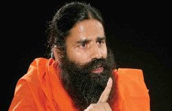 पतंजलि पेश करेगी नए डेयरी उत्पाद, अगले साल तक 10,000 करोड़ रुपए के कारोबार का लक्ष्य