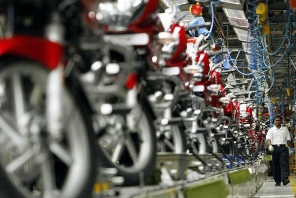 Business news, Auto, Wheelers, Bajaj Auto, Bajaj Auto, Motorcycle sales, Bajaj Automobiles News