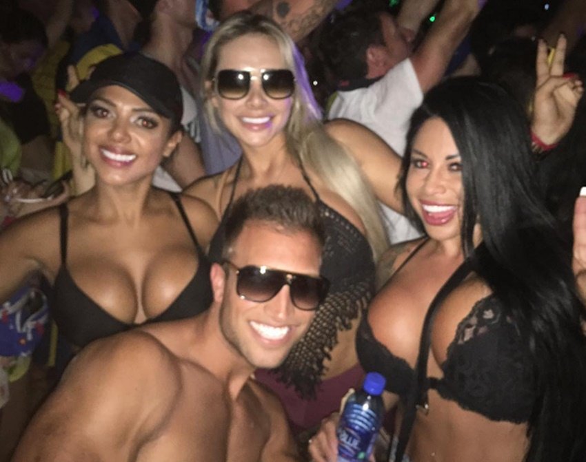 Nadia, Dana, Bruna, Instagram, Twin Instagram Models, Belfie Queens, Belfie, Florida, Instagram models, Instagram queens, Instagram rich, luxury life, Nadia Dana photos, Nadia Dana hot pics, Nadia Dana images