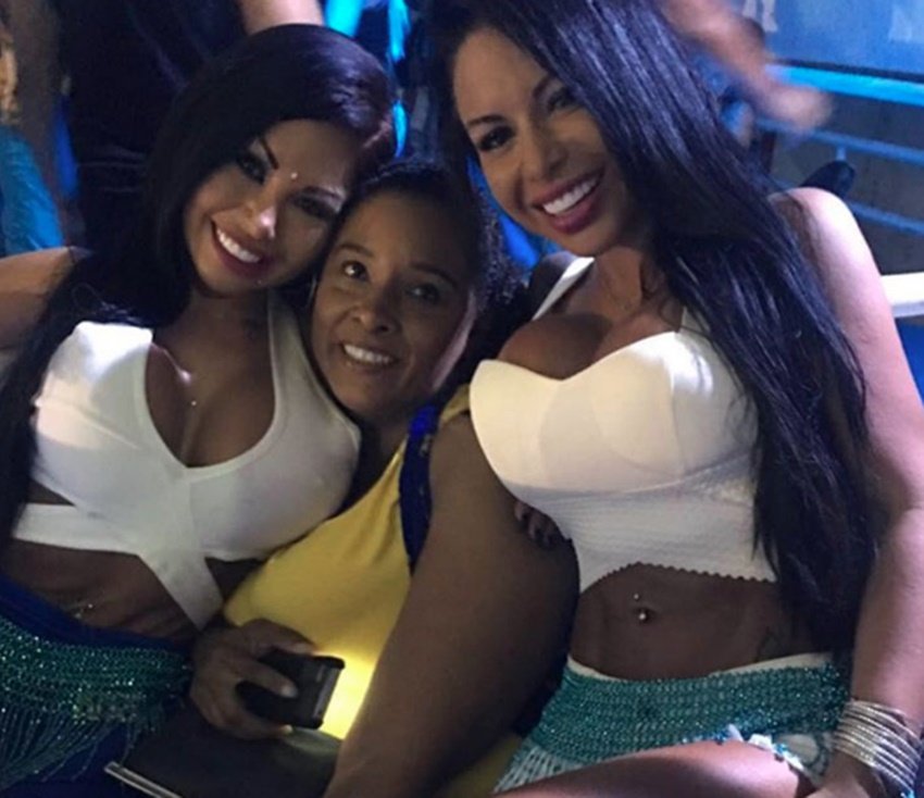 Nadia, Dana, Bruna, Instagram, Twin Instagram Models, Belfie Queens, Belfie, Florida, Instagram models, Instagram queens, Instagram rich, luxury life, Nadia Dana photos, Nadia Dana hot pics, Nadia Dana images