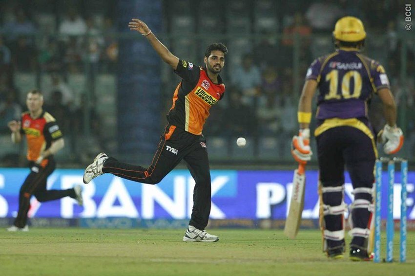 IPL 9, Virat Kohli, Virat Kohli Orange Cap, Bhuneshwar Kumar, Bhuneshwar Kumar Purple Cap, IPL 9 Record, Ab De Villiers, IPL 9 Maximum Runs, IPL 9 Maximum Fours, IPL 9 Maximum Sixes, IPL 9 Maximum Wickets