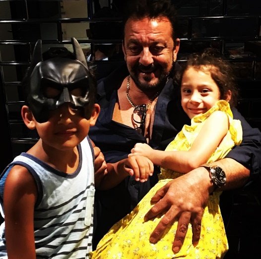 Sanjay Dutt, Manyta Dutt, Sanjay Dutt Family