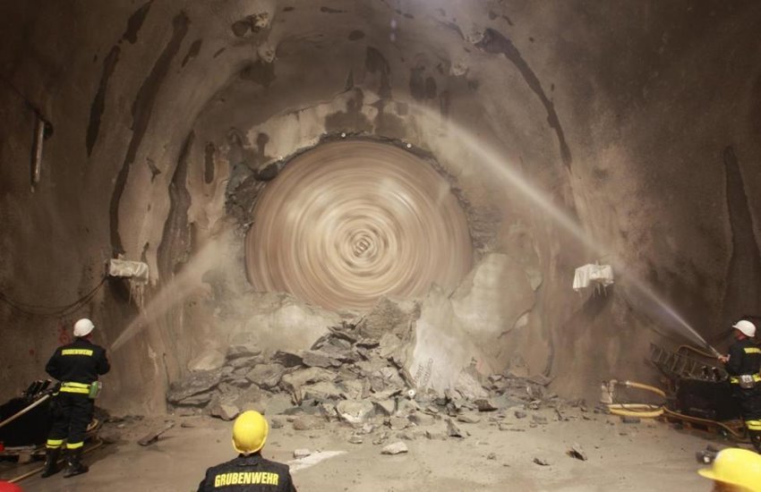 Gotthard Base Tunnel, Gotthard Tunnel, Gotthard Tunnel Traffic News, News Gotthard Base Tunnel, Gotthard Base Tunnel news, Gotthard Tunnel news, Gotthard Base Tunnel pics, Images Gotthard Base Tunnel, Gotthard News, News Gotthard Tunnel, Gotthard Traffic Tunnel news