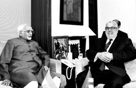 Hamid Ansari South African citizen attacks international news