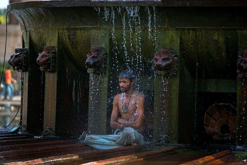 Heatwave, Sunstroke, Telangana heat, India Heat Pics, Odisha heatwave,Hyderabad Heatwave, Heatwave deaths, heatwave claims life, Odisha temperature, Telangana temperature, india heat news