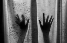 women, commit suicide with four women, suicide news, husband wife news,