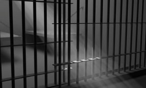 Jail, inmates, selfie on Facebook, Muzaffarnagar news, Use of mobile phones in jail, viral on the social media, inmates selfie in jail, जेल, कैदियों ने ली सेल्फी