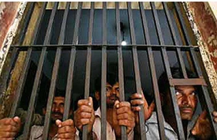 Aligarh, jail, Literate, Prisoner, Bpp, UP's first prison with full literacy, up news, good news, अलीगढ़ जेल, साक्षर अभियान,